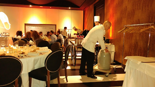 Aura Restaurante