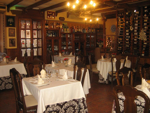 Cafetería Restaurante Dosca Ii